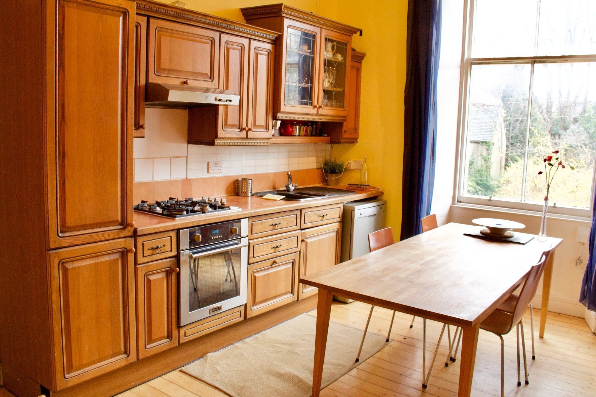 2 Bedroom Flat In Morningside * Edinburgh